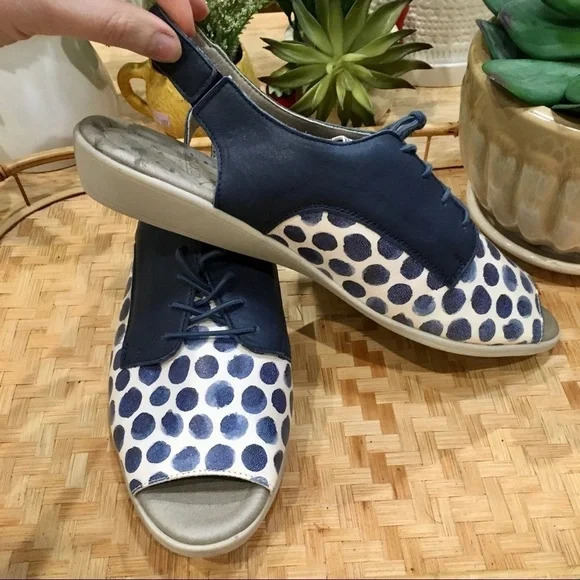 CLOUD walking sandals. Lace up blue white size 41 - Picture 12 of 12